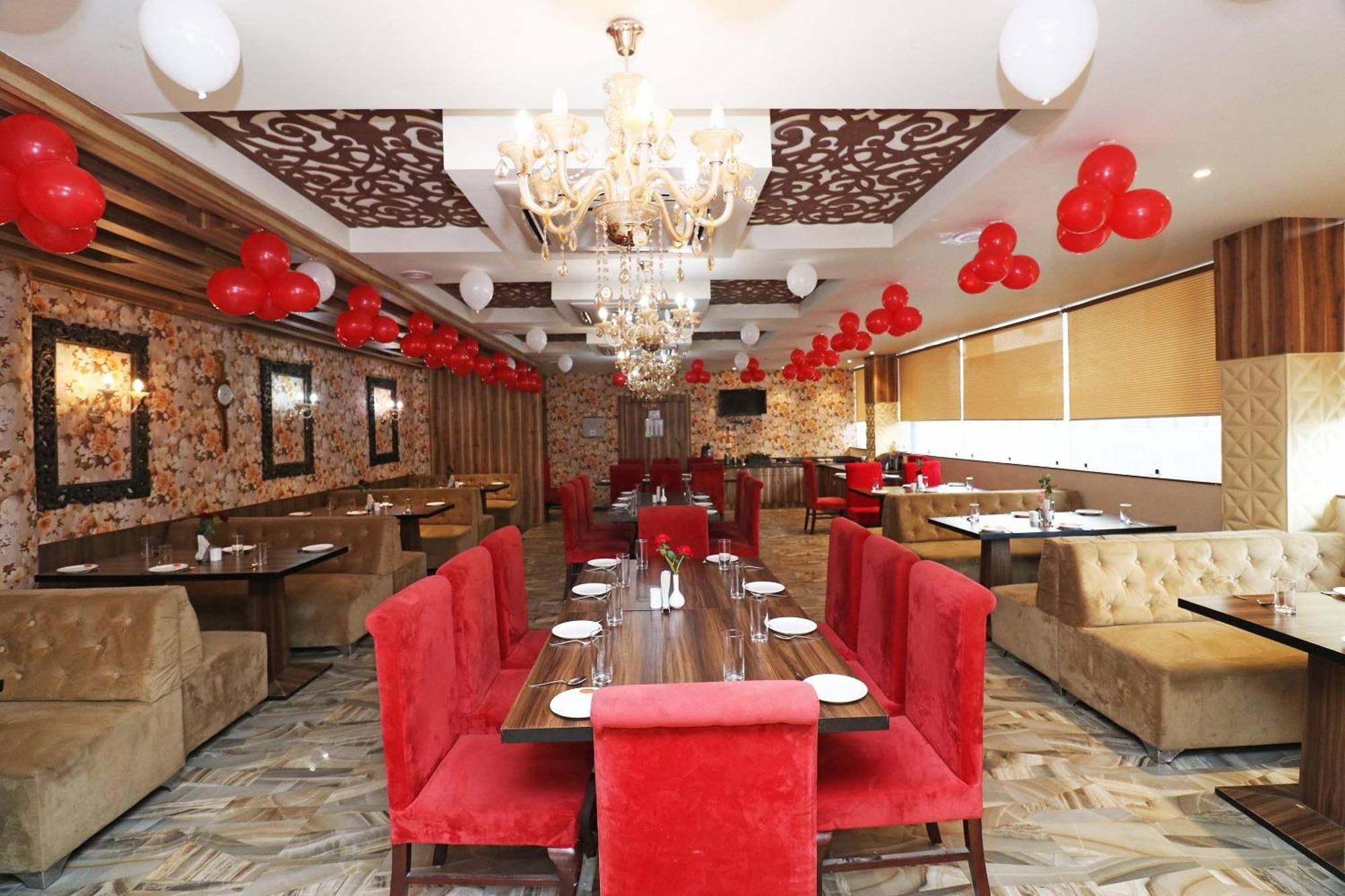 Hotel Centre Point Gorakhpur Extérieur photo